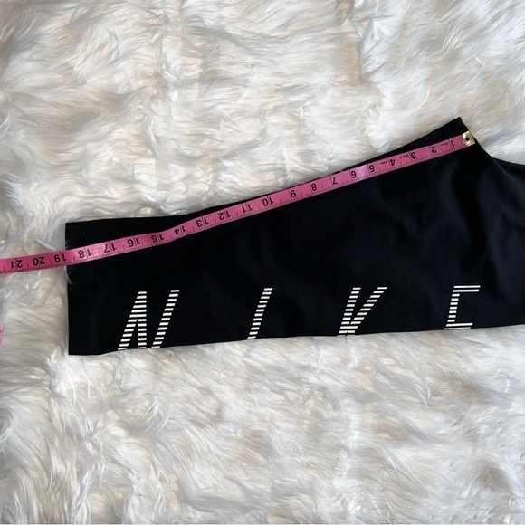 Nike Black and White Athletic Leggings - Picture 8 of 8